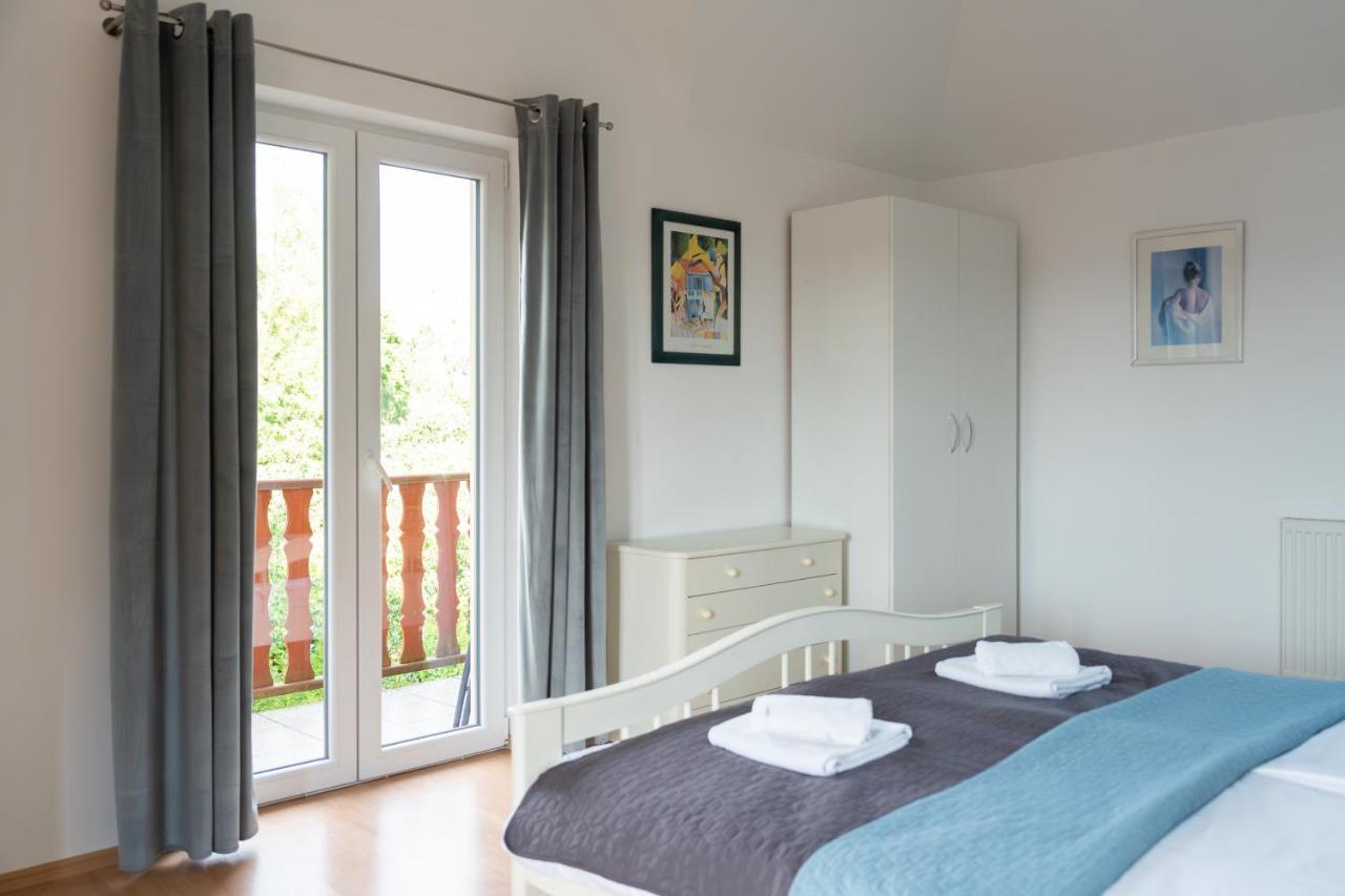 Apartament Green Hill Z Balkonem I Widokiem Na Karkonosze - Space Apart Jelenia Góra Exteriör bild