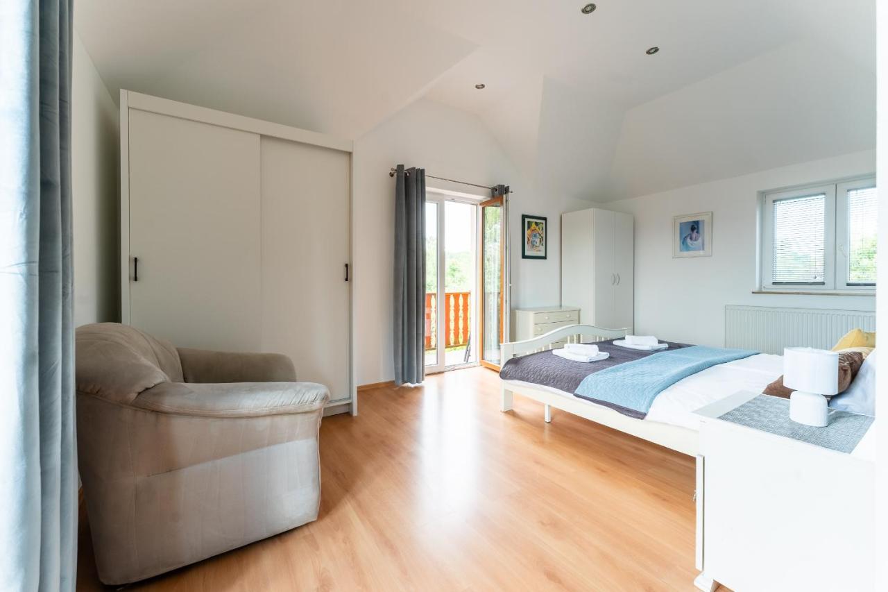 Apartament Green Hill Z Balkonem I Widokiem Na Karkonosze - Space Apart Jelenia Góra Exteriör bild